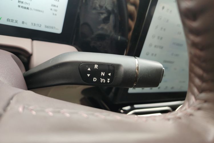 零跑汽车 零跑C11 2023款 增程 300智享版局部细节18