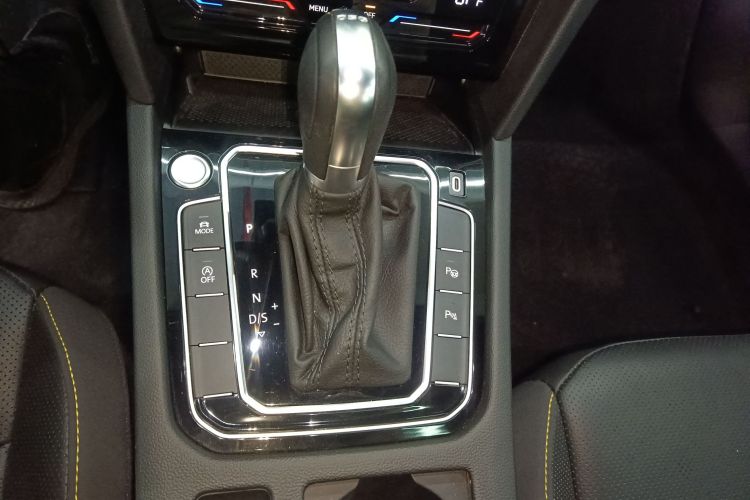 一汽-大众CC 2024款 380TSI 夺目版局部细节18