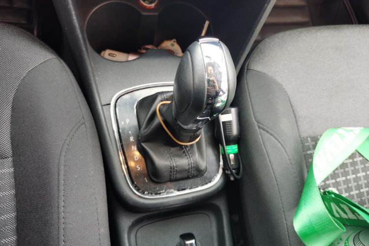 大众 Polo 2016款 1.6L 自动舒适型中控内饰18