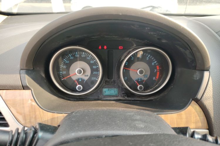 别克 凯越 2015款 1.5L 自动经典型中控内饰14