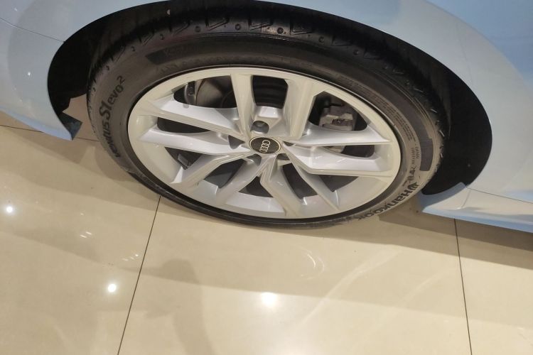 奥迪A5 2023款 Coupe 40 TFSI 时尚动感型车身外观6002