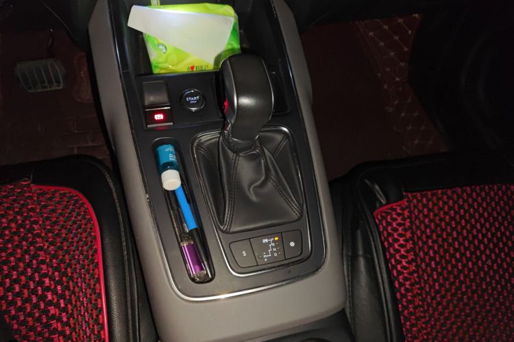 雪铁龙 天逸 C5 AIRCROSS 2017款 350THP 时尚型中控内饰18