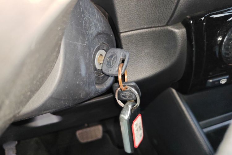 丰田 威驰 2021款 1.5L CVT创行版中控内饰11