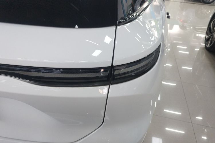 蔚来ES8 2023款 75kWh车身外观6006