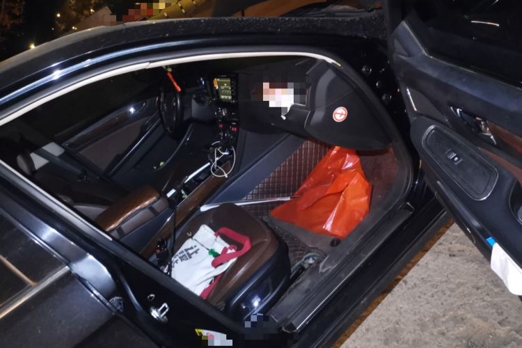 红旗H7 2015款 2.0T 豪华型局部细节9005