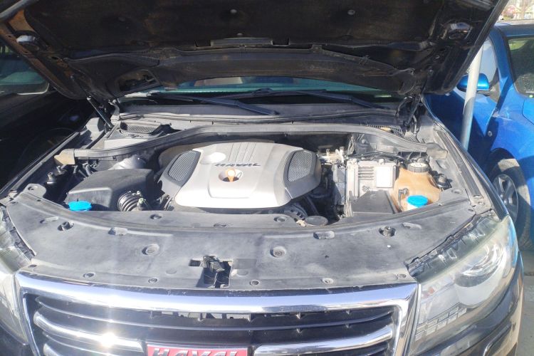 哈弗H8 2015款 2.0T 两驱精英型机舱底盘24