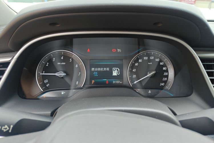 别克 英朗 2021款 改款 典范 1.5L 自动精英型局部细节14