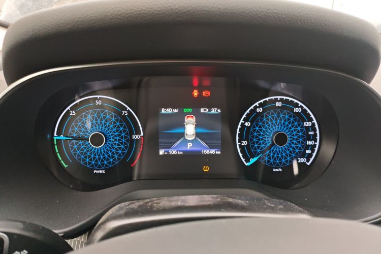 红旗E-QM5 2023款 改款 基础出行版中控内饰14