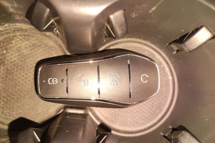 比亚迪 秦PLUS 2023款 冠军版 DM-i 55KM领先型中控内饰11