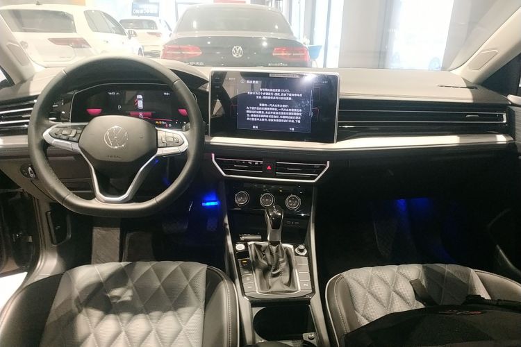 大众 速腾 2024款 300TSI DSG超越版中控内饰7002