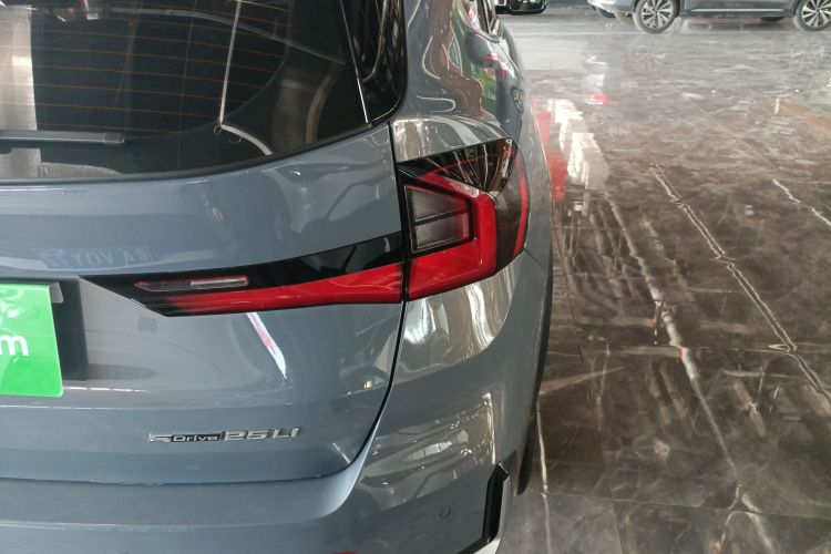 宝马X1 2023款 sDrive25Li X设计套装车身外观6006