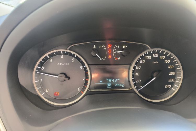 日产 轩逸 2024款 经典 1.6XE CVT舒适版局部细节14