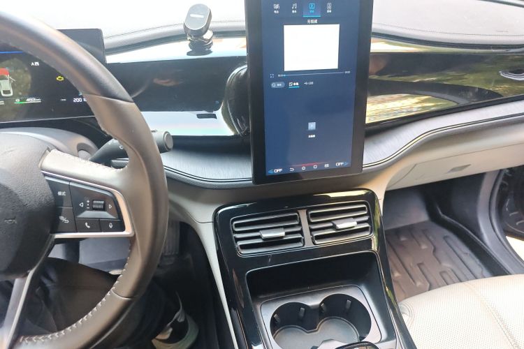 比亚迪 秦PLUS 2024款 荣耀版 DM-i 55KM领先型中控内饰16