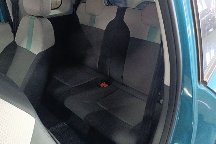 长安启源 长安Lumin 2022款 210km 香甜款中控内饰21