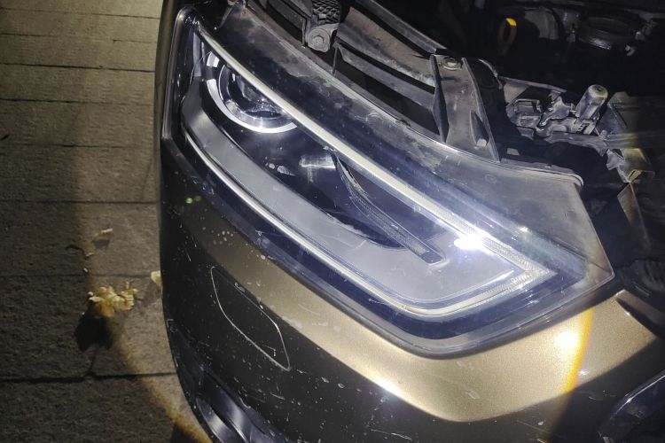 奥迪Q3 2015款 35 TFSI 舒适型车身外观8