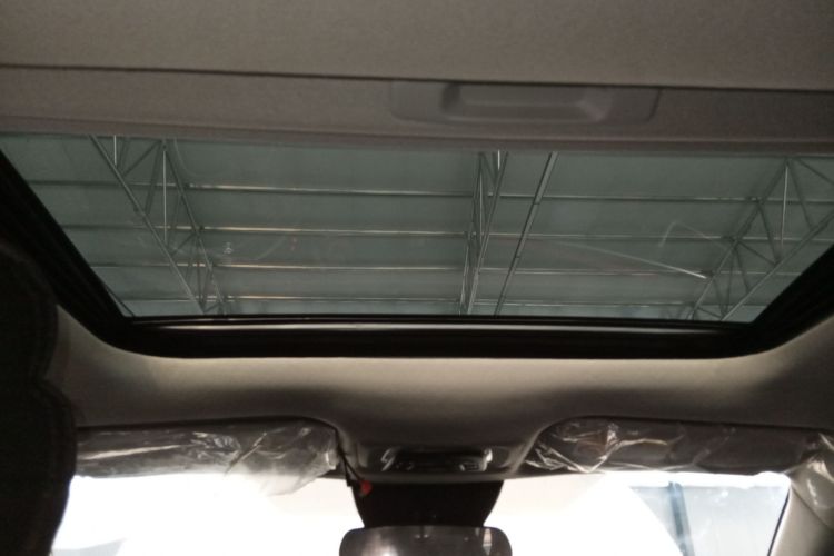 丰田 锋兰达 2023款 2.0L CVT领先版中控内饰22