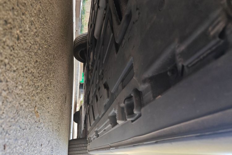 奔驰GLB 2021款 GLB 200 时尚型局部细节9002