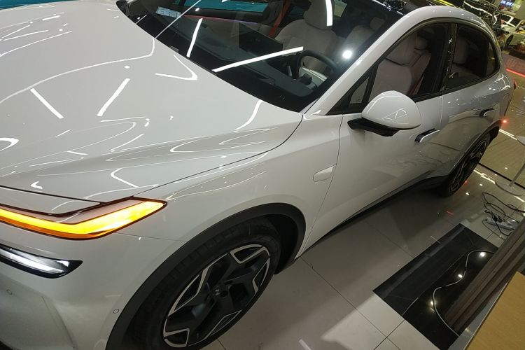 乐道L60 2024款 60kWh 后驱版车身外观4