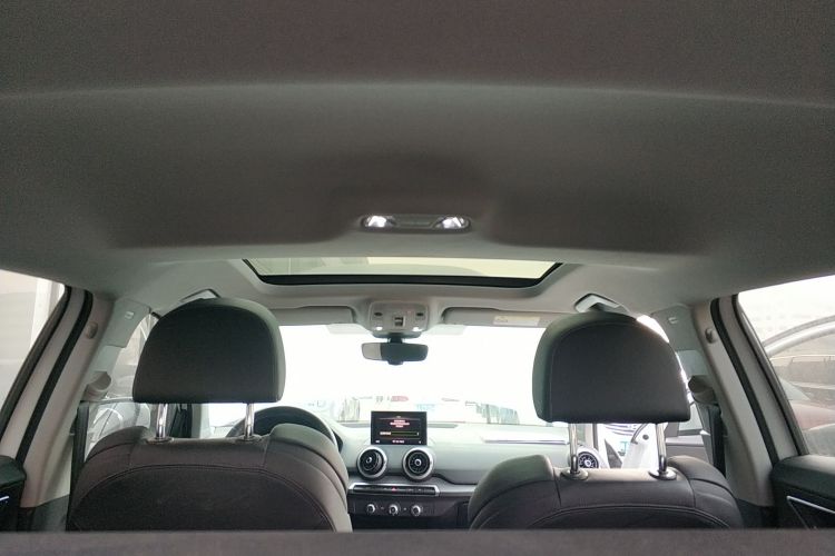 奥迪Q2L 2022款 35 TFSI 进取致雅型局部细节22