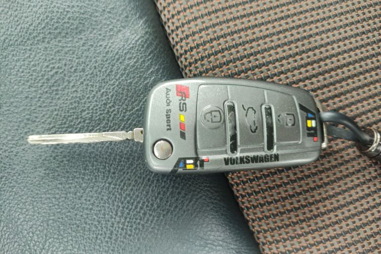 奥迪Q3 2018款 30周年年型 30 TFSI 时尚型中控内饰7001