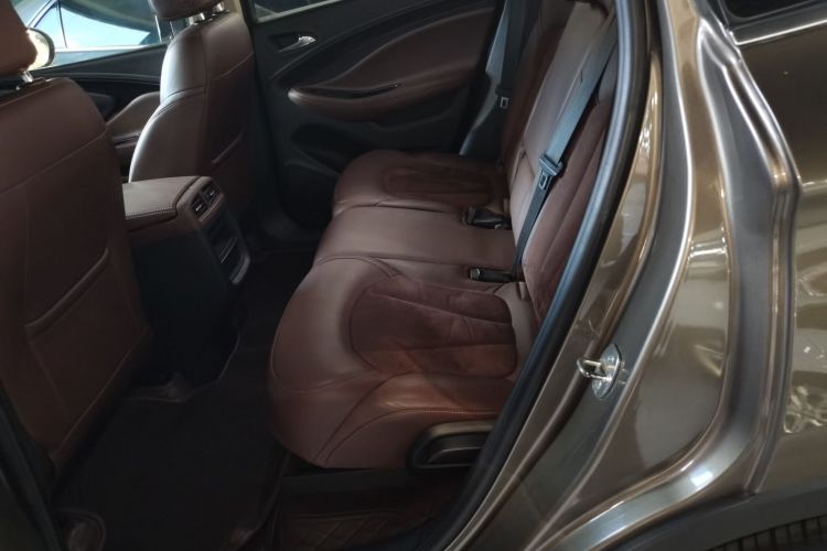 别克 昂科威 2017款 28T 四驱精英型中控内饰21