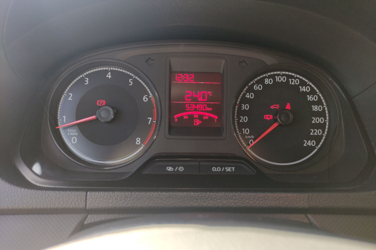 大众 捷达 2019款 梦想版 1.4L 手动时尚型中控内饰15