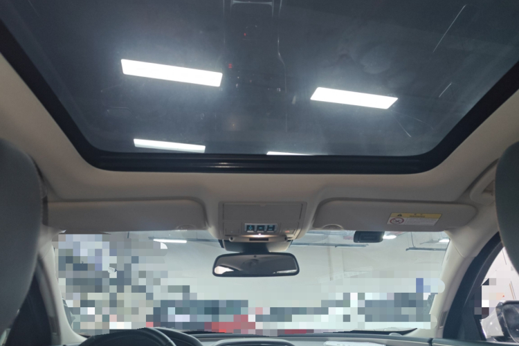 捷豹XEL 2018款 2.0T 200PS 尊享版局部细节22