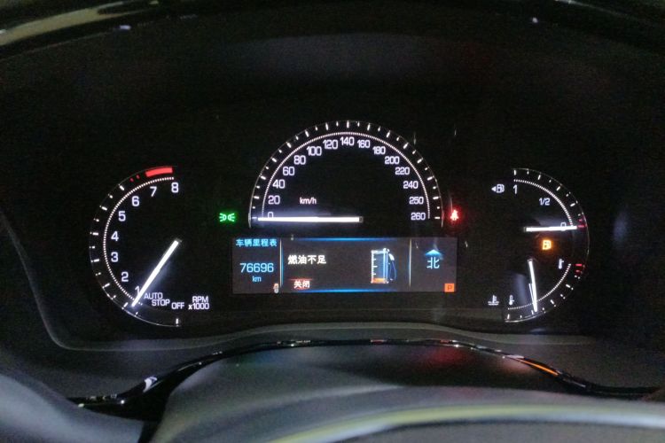 凯迪拉克XT5 2018款 28E 四驱技术型中控内饰14