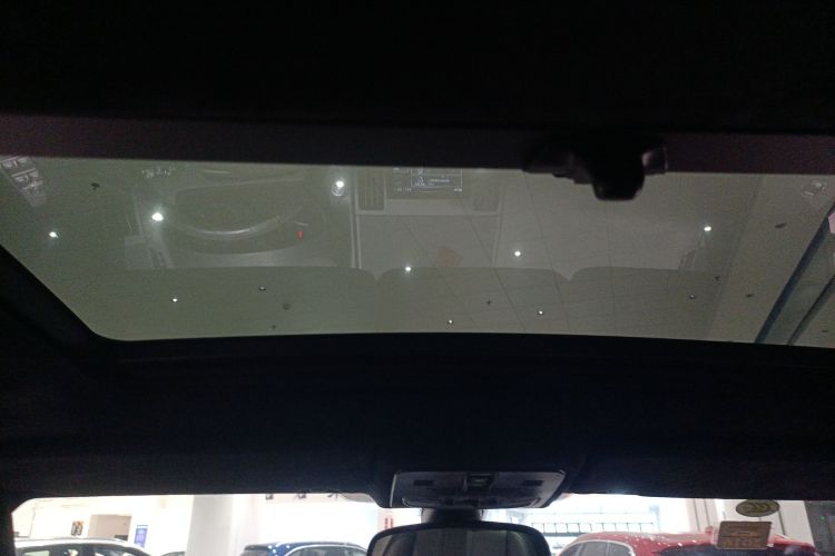 路虎 神行者2 2014款 2.0T Si4 SE汽油版局部细节22