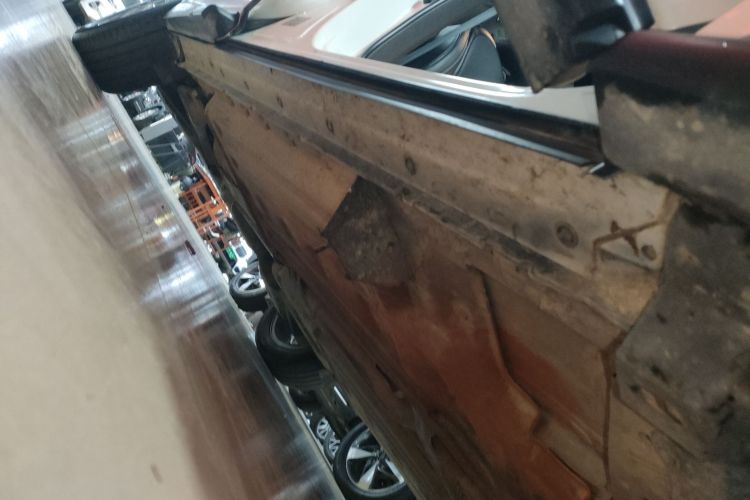 英菲尼迪QX50 2020款 2.0T 两驱时尚版局部细节9001