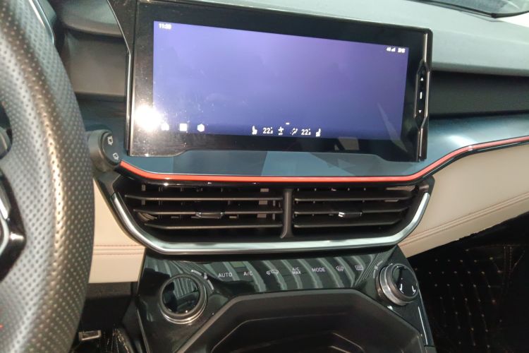 领克06 2020款 1.5T 耀Halo中控内饰16