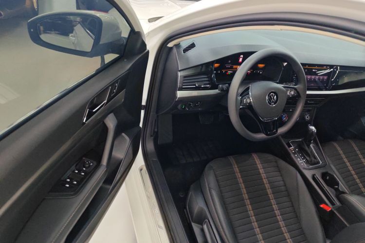 大众 朗逸 2022款 280TSI DSG舒适版中控内饰7003