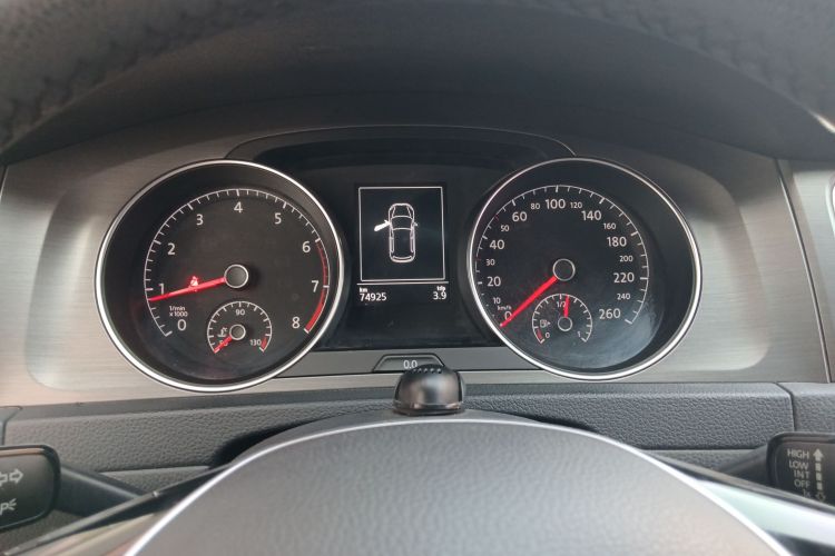 大众 高尔夫 2015款 1.6L 自动舒适型中控内饰14