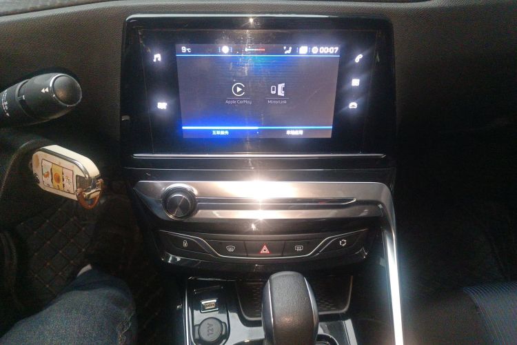 标致308 2019款 230THP 自动豪华版 国V中控内饰16