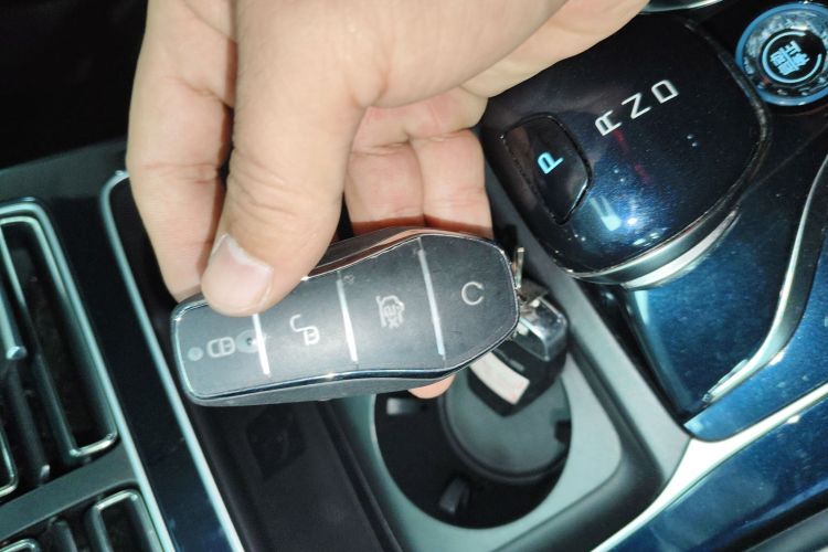 比亚迪 秦PLUS 2021款 EV 500KM 豪华型中控内饰11