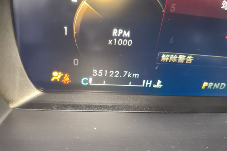 林肯 冒险家 2022款 2.0T 两驱尊享版中控内饰15