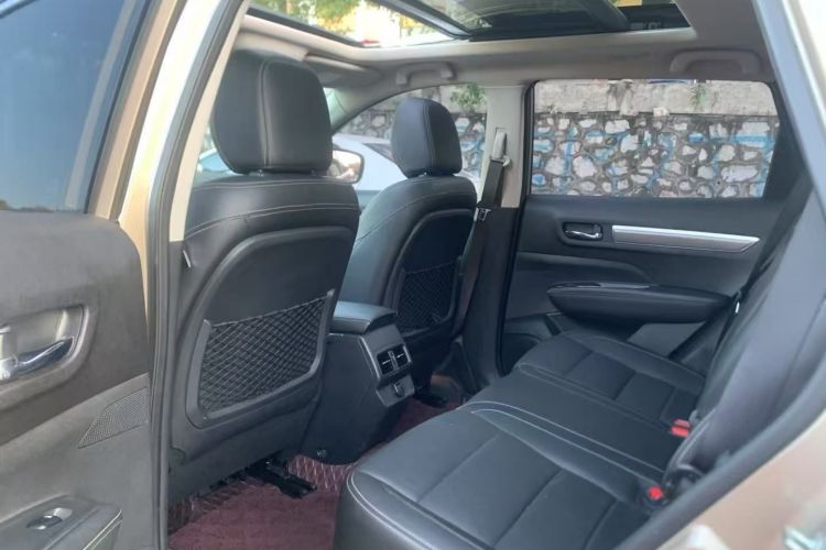 雷诺 科雷傲 2017款 2.0L 两驱豪华版中控内饰7004