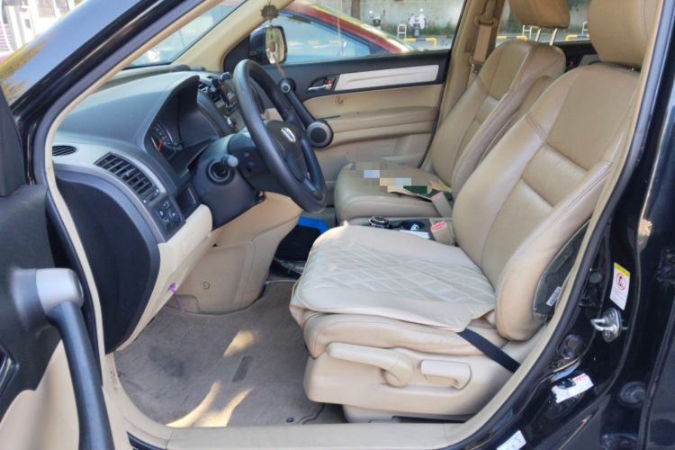 本田CR-V 2010款 2.0L 自动两驱都市版局部细节19