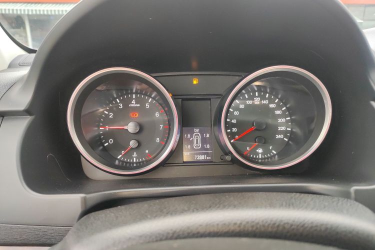 哈弗H6 2015款 改款 运动版 1.5T 手动两驱精英型中控内饰14