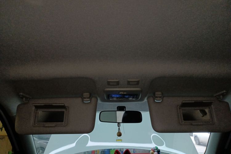 欧拉黑猫 2021款 351km 标准型中控内饰22