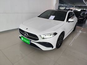 奔驰A级 2023款 A 200 L 动感型