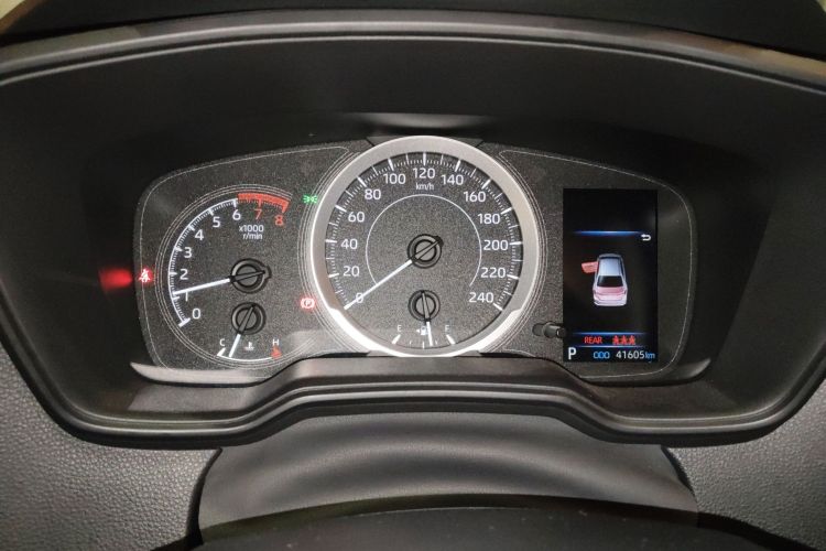 丰田 卡罗拉 2019款 1.2T S-CVT GL先锋版中控内饰14