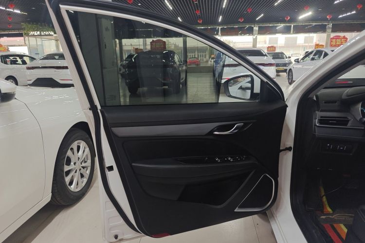 吉利汽车 帝豪 2021款 UP 1.5L CVT舒适型中控内饰47