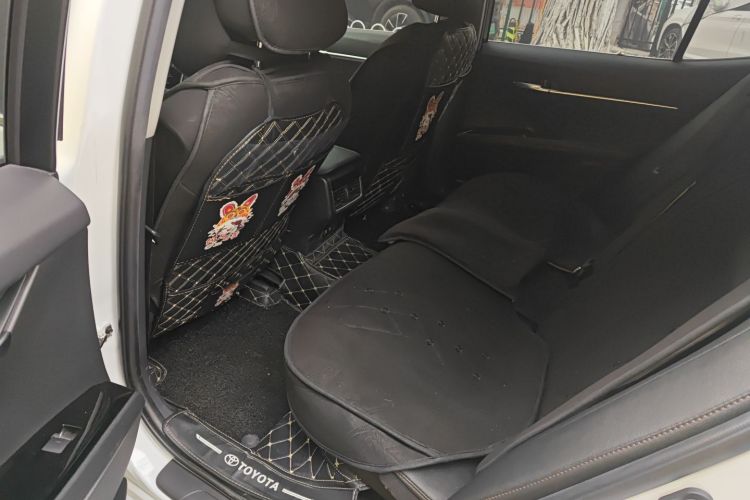 丰田 凯美瑞 2021款 双擎 2.5HGVP 领先版中控内饰21