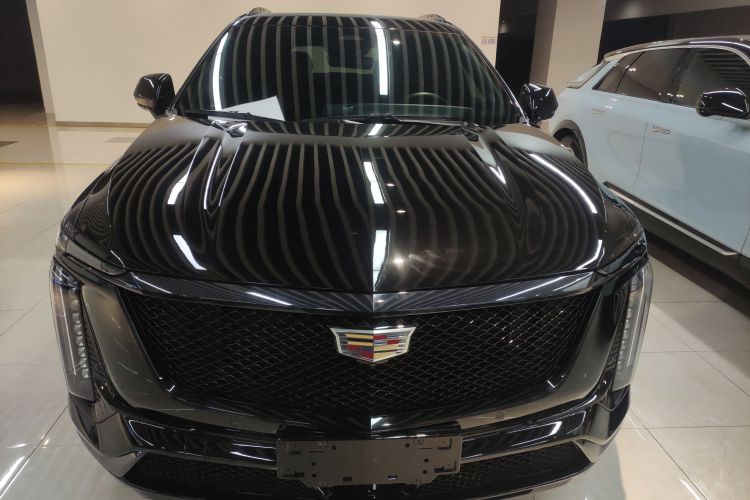 凯迪拉克XT5 2025款 2.0T 尊贵型车身外观2