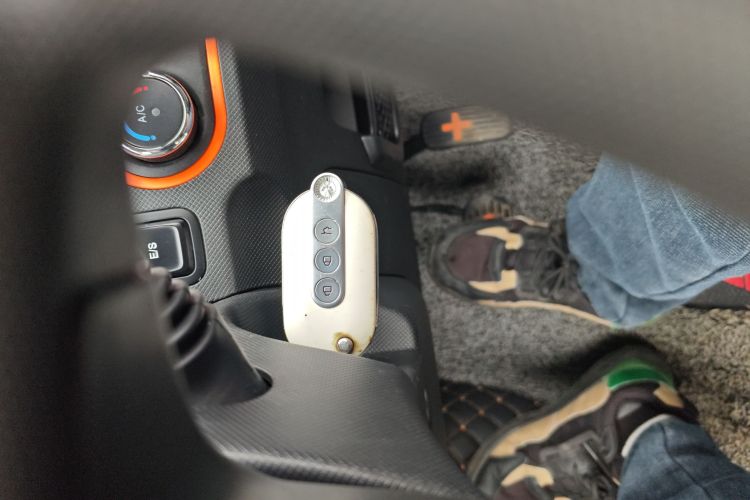 五菱汽车 宏光MINIEV 2020款 悦享款 三元锂中控内饰11