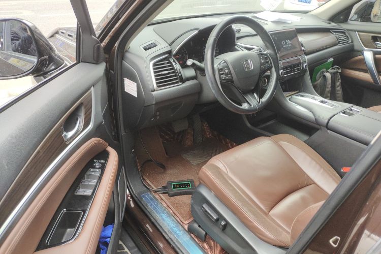 本田 冠道 2017款 370TURBO 四驱尊享版中控内饰20