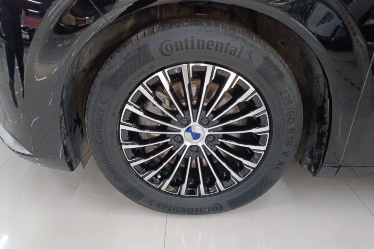 腾势D9 2024款 DM-i 970 豪华型车身外观6002