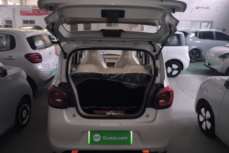 五菱汽车 宏光MINIEV 2025款 四门版 进阶款机舱底盘23