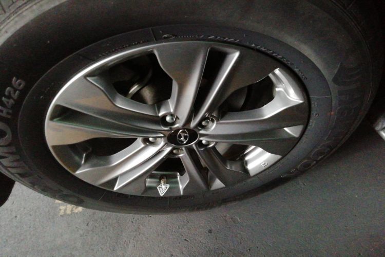 现代 胜达 2015款 2.0T 自动四驱智能型 5座车身外观6008